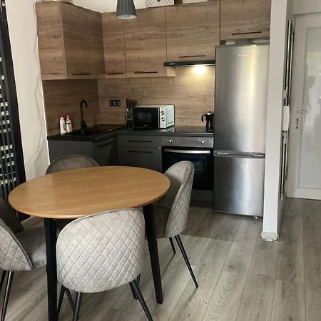 Beach Deluxe Apartman ไฮจ์ดุสโซบอสโล ภายนอก รูปภาพ